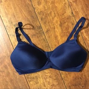 Motherhood Maternity blue clip down nursing bra